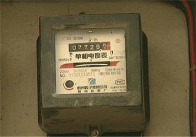 把“它”放在電表上能“偷電”?聽完老電工一番話,我懂了